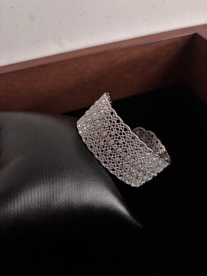 Gandini Luca Marco openwork lace bracelet